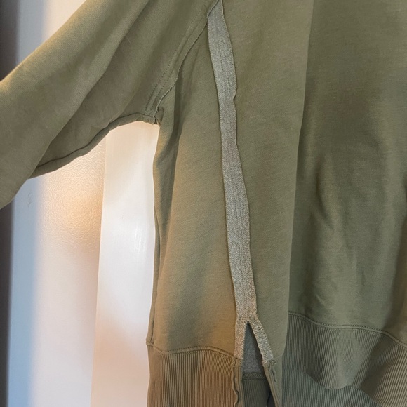 American Eagle Olive Sweatshirt - Picture 3 of 7
